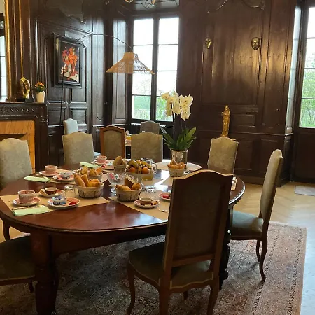 Maison d'hôtes Domaine De La Carrere